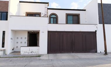 Casa en Fraccionamiento Puesta del Sol, Aguascalientes