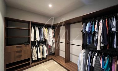 Casa en venta en Cancun Lagos del sol