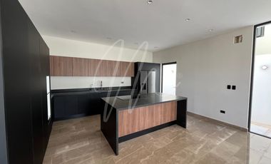 Casa en venta en Cancun Lagos del sol