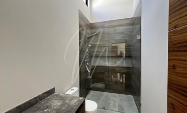 Casa en venta en Cancun Lagos del sol