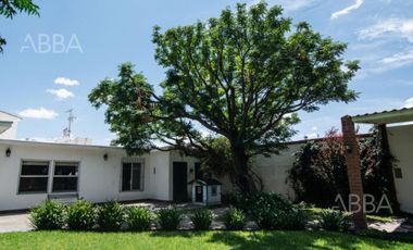VENTA DE CASA EN COLONIA CENTRO DE CIUDAD CAMARGO