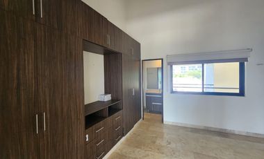 PENTHOUSE con VISTA AL LAGO en Venta Merida Cabo Norte