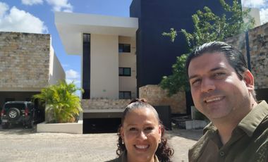 PENTHOUSE con VISTA AL LAGO en Venta Merida Cabo Norte