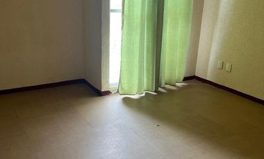 VENTA DE CASA EN FRACC. LA LOMA ZINACANTEPEC