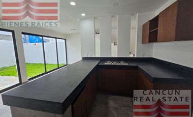 Casa en Venta, 3 recámaras, en Arbolada by Cumbres, Cancún