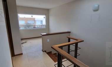 Casa en venta con ampliación prototipo Milan Fraccionamiento Bosque de las fuentes en Calimaya a 12 minutos de Galerías Metepec