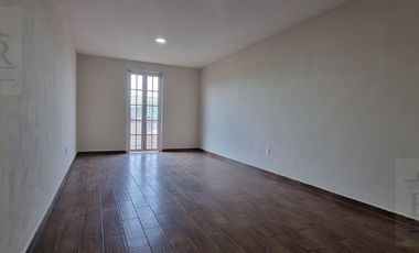 Casa en venta con ampliación prototipo Milan Fraccionamiento Bosque de las fuentes en Calimaya a 12 minutos de Galerías Metepec