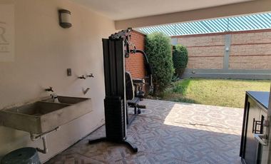 Casa en venta con ampliación prototipo Milan Fraccionamiento Bosque de las fuentes en Calimaya a 12 minutos de Galerías Metepec