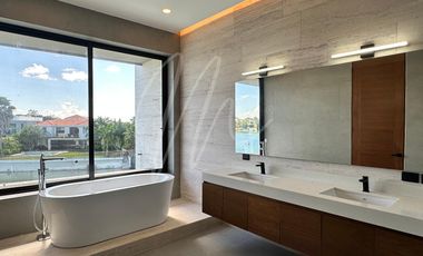 Casa en Venta en Cancun en Lagos Del Sol