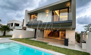 Casa en Venta en Cancun en Lagos Del Sol