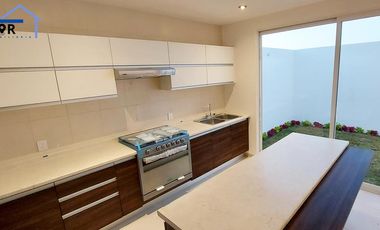 CASA EN VENTA FRACCIONAMIENTO FUERTEVENTURA, MODELO SIENNA