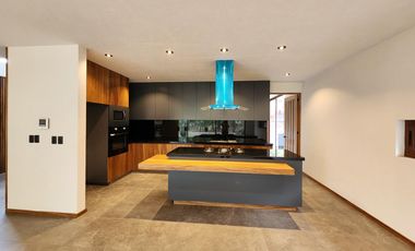 Casa en Venta Club de Golf Altozano colinda campo de Golf