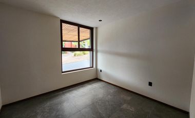 Casa en Venta Club de Golf Altozano colinda campo de Golf