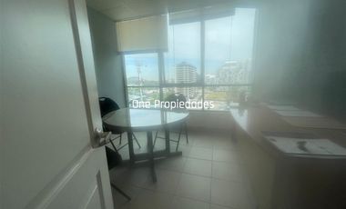 Oficina en Venta en San Francisco de Asis|Las Condes|Cantagallo|2 privados. Un baño. Un estacionamiento