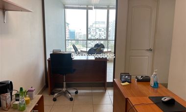 Oficina en Venta en San Francisco de Asis|Las Condes|Cantagallo|2 privados. Un baño. Un estacionamiento