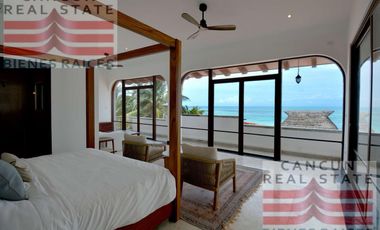 Casa en Venta, 5 habitaciones, con acceso al mar.