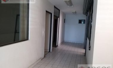 Edificio Comercial - Contry Sol