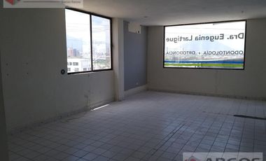 Edificio Comercial - Contry Sol