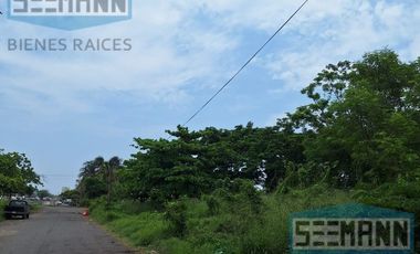 Venta  de  lote de terreno No. 19 en Fracc. Floresta Veracruz, Casi esq. Miguel Alemán.