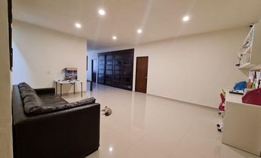 CASA EN VENTA  LOMAS DEL SOL