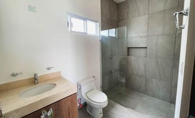 Hermosa Residencia de Una Planta en Zona Norte de Mérida