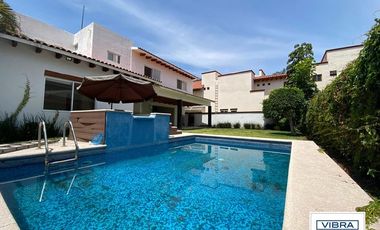 Preciosa casa a la venta en Kloster Sumiya