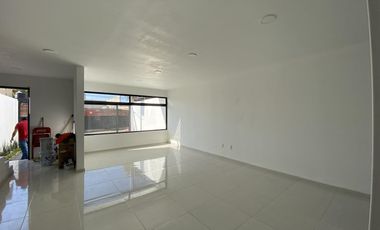 Casa en venta con cuatro habitaciones en Ocotlán, Tlaxcala