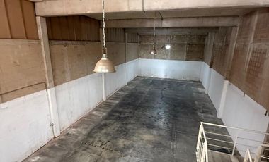 Bodega industrial con oficinas en Venta, Cancún.