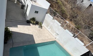 Casa en condominio - Lomas de Trujillo