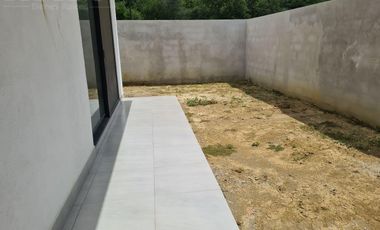 Casa - Fraccionamiento Altares Residencial