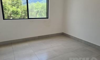 Casa - Fraccionamiento Altares Residencial