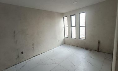 Preventa de casa con cuatro recámaras y jardín en Santa Anita Huiloac, Apizaco, Tlaxcala.