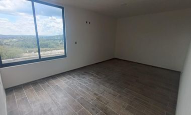 Preventa de casa con cuatro recámaras y jardín en Santa Anita Huiloac, Apizaco, Tlaxcala.