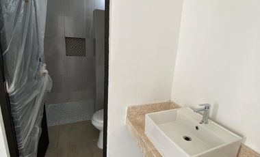 LAS PALMAS MOD. 134 || EXCELENTES RESIDENCIAS EN VENTA DE 2 PLANTAS AL ORIENTE DE MERIDA EN PRIVADA