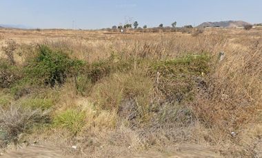 Terreno en venta a pie de carretara en Tlayacapan