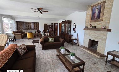 Se vende casa en granjas de la Florida con alberca