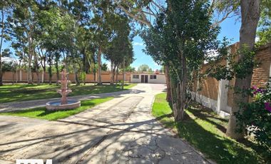 Se vende casa en granjas de la Florida con alberca