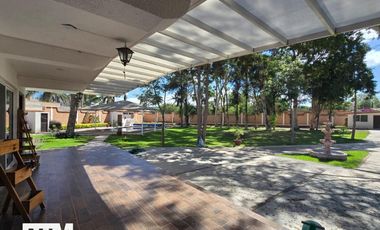 Se vende casa en granjas de la Florida con alberca