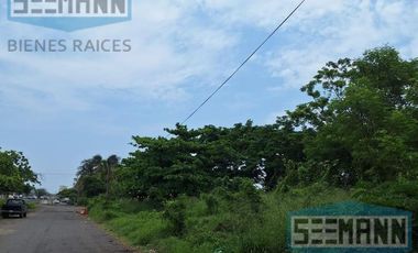 Venta de lotes de terreno  en Fracc. Floresta, Veracruz, Casi esq. Miguel Alemán.