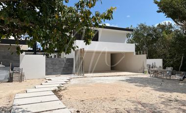 Casa en  Casa en Venta en Cancun, Lagos del Sol