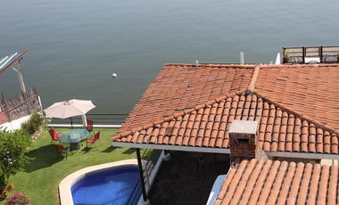 Casa en Pueblo Tequesquitengo