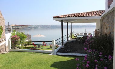 Casa en Pueblo Tequesquitengo