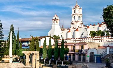 MAGNÍFICO TERRENO EN IXTAPAN DE LA SAL. SUP. 20,061 m2
