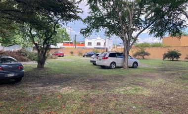 TERRENO EN JOSE G PARRES