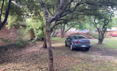 TERRENO EN JOSE G PARRES