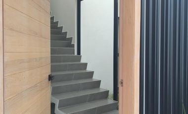 LOMAS DEL DORADO, Casa en VENTA o RENTA frente area verde