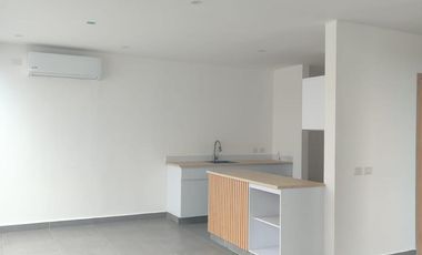 LOMAS DEL DORADO, Casa en VENTA o RENTA frente area verde