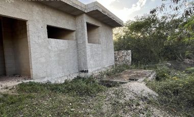 Casa en venta en Tikuch (obra gris)