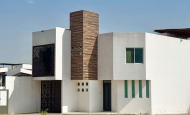 CASA EN VENTA EN LA HERENCIA 3022, ZONA SANTIAGO MOMOXPAN, SAN PEDRO CHOLULA