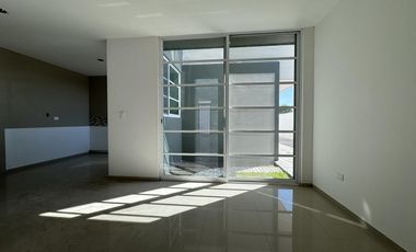 CASA EN VENTA EN LA HERENCIA 3022, ZONA SANTIAGO MOMOXPAN, SAN PEDRO CHOLULA